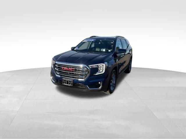 Used 2022 GMC Terrain SLT w/ Tech Package