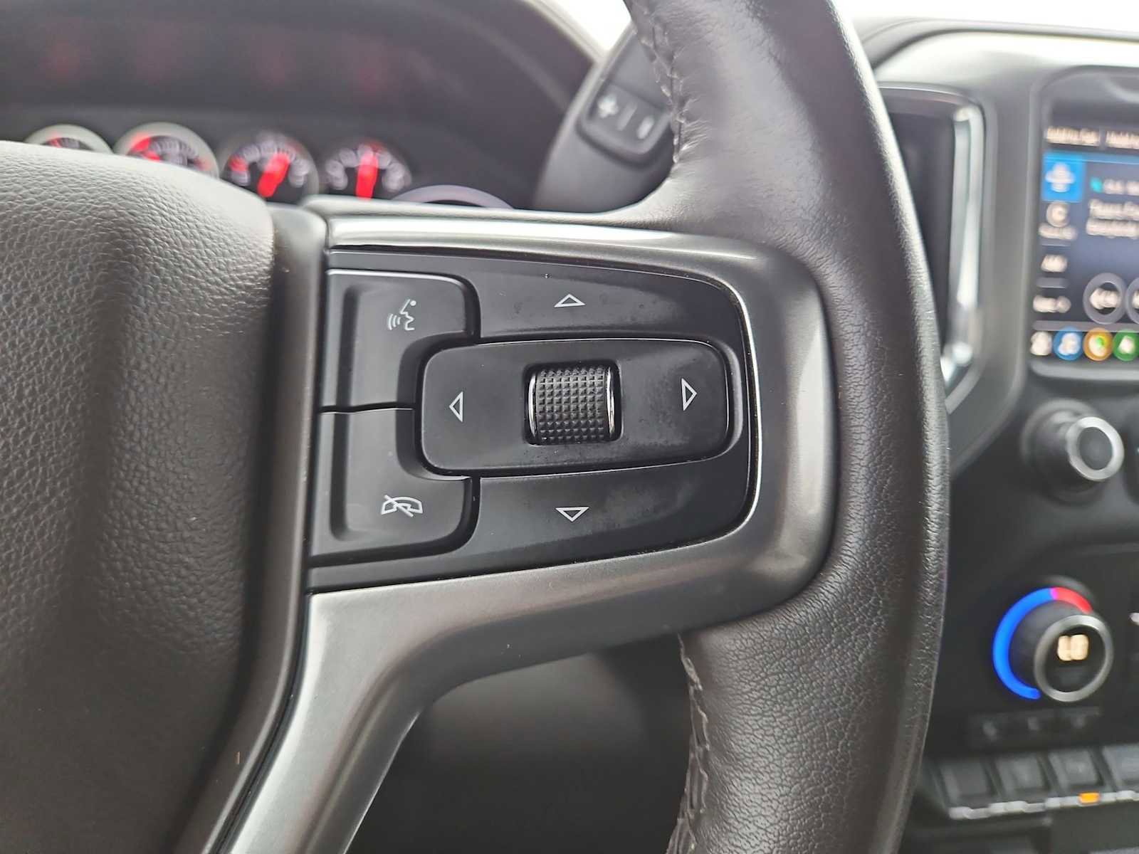 Used 2022 Chevrolet Silverado 2500 LTZ w/ LTZ Convenience Package image 26