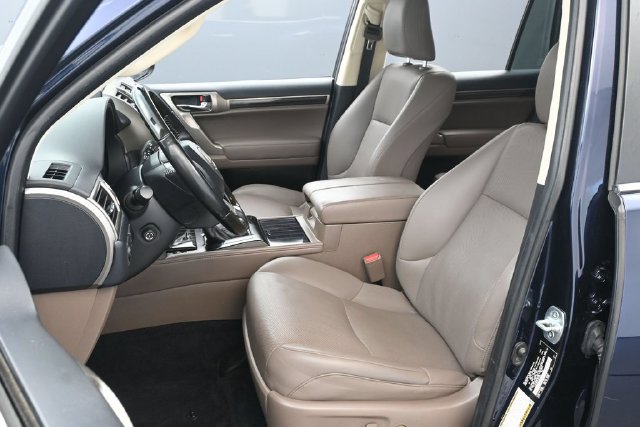 Used 2020 Lexus GX 460 Premium w/ Premium Package AWD/4WD image 10