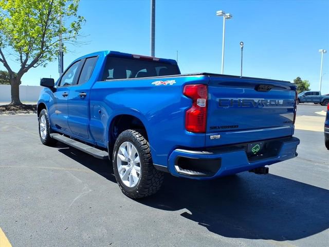 Certified 2022 Chevrolet Silverado 1500 Custom w/ LPO, Dark Essentials Package AWD/4WD image 7