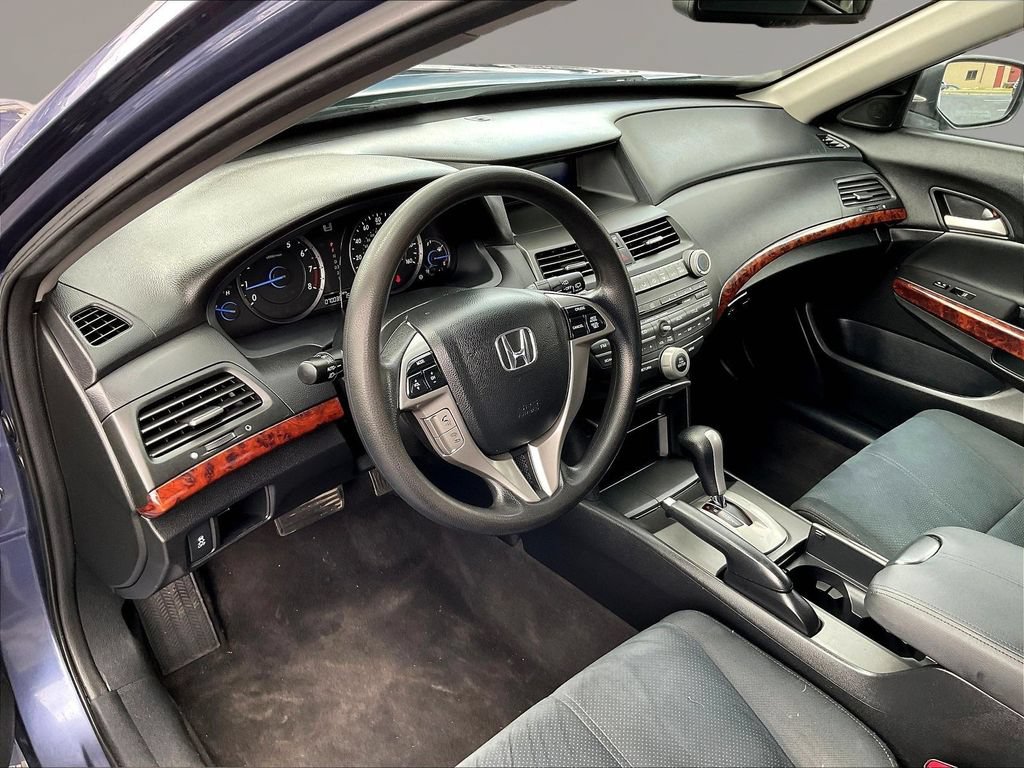 Used 2012 Honda Crosstour EX image 16