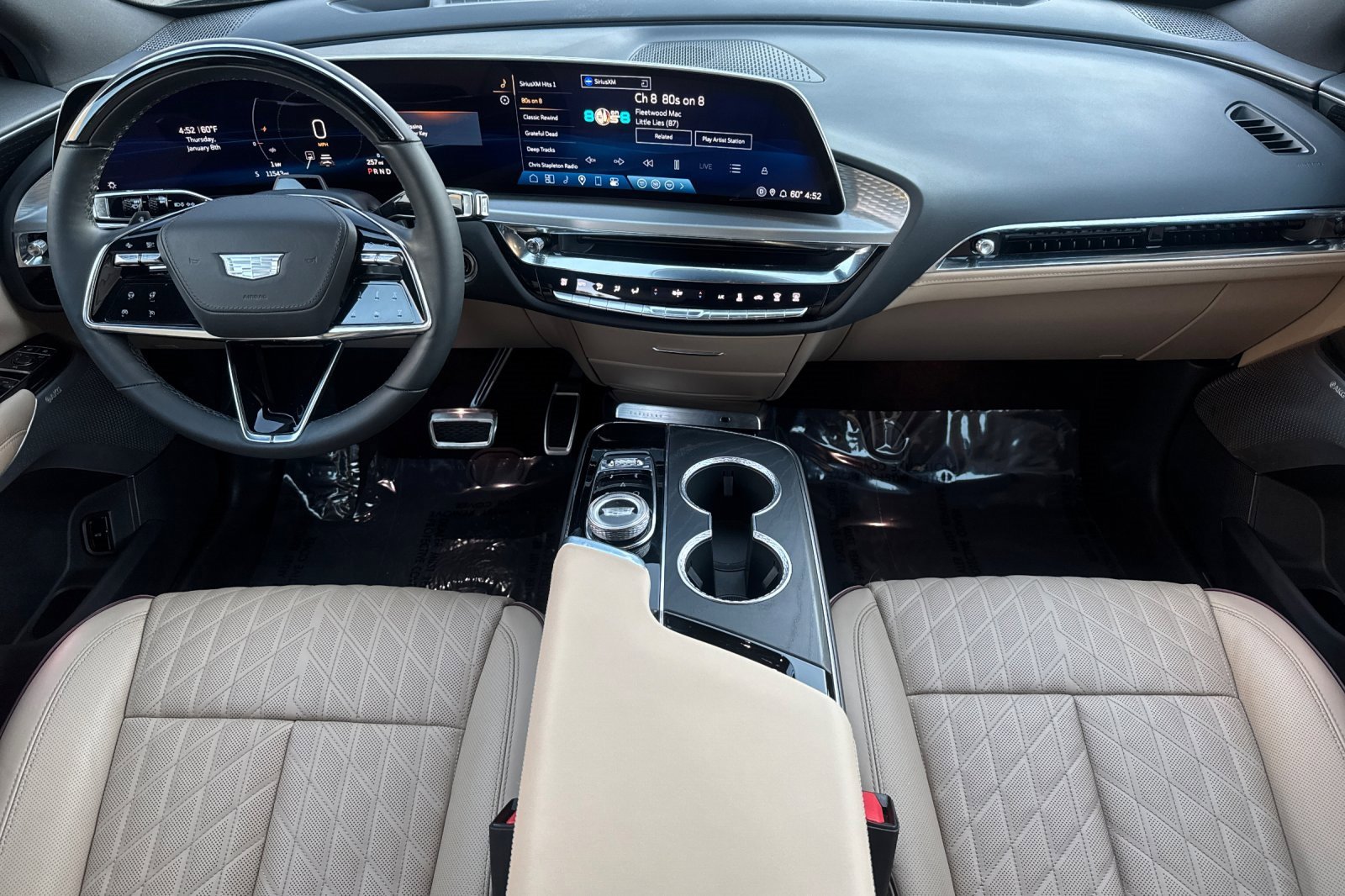 Certified 2025 Cadillac Lyriq Luxury w/ Nappa Leather Package image 14