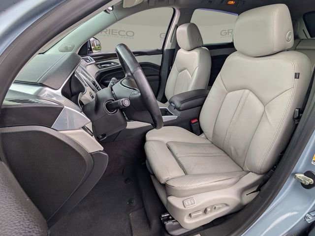 Used 2014 Cadillac SRX Luxury image 4
