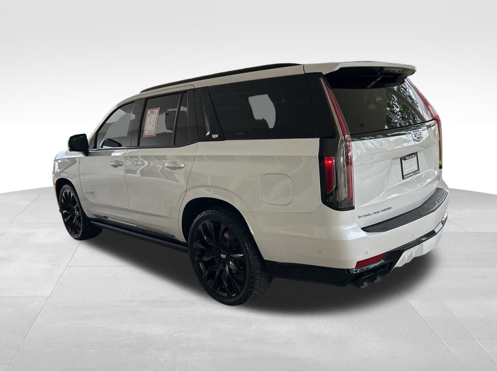 Used 2024 Cadillac Escalade V AWD/4WD image 4