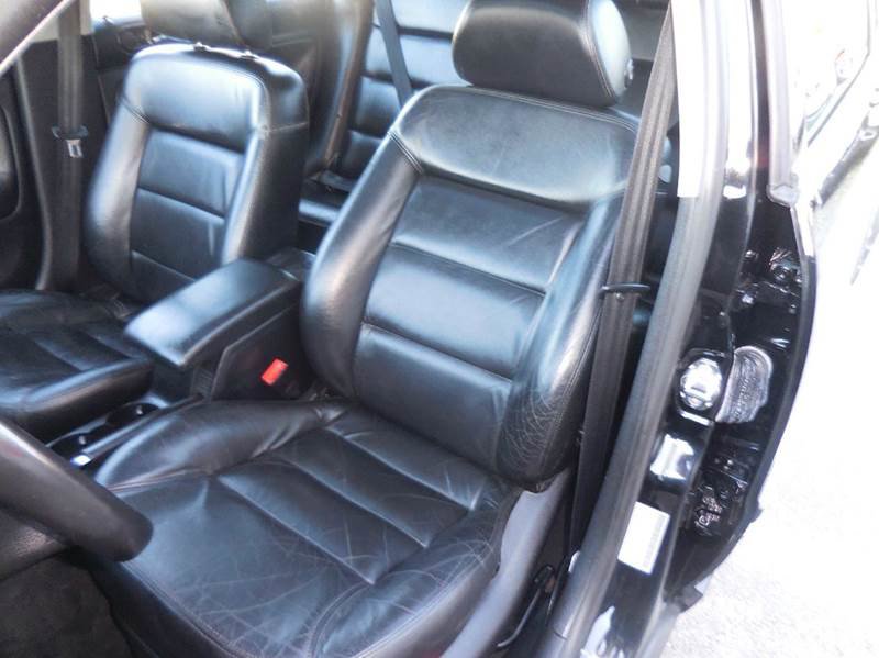 Used 2001 Volkswagen Passat GLX AWD/4WD image 14