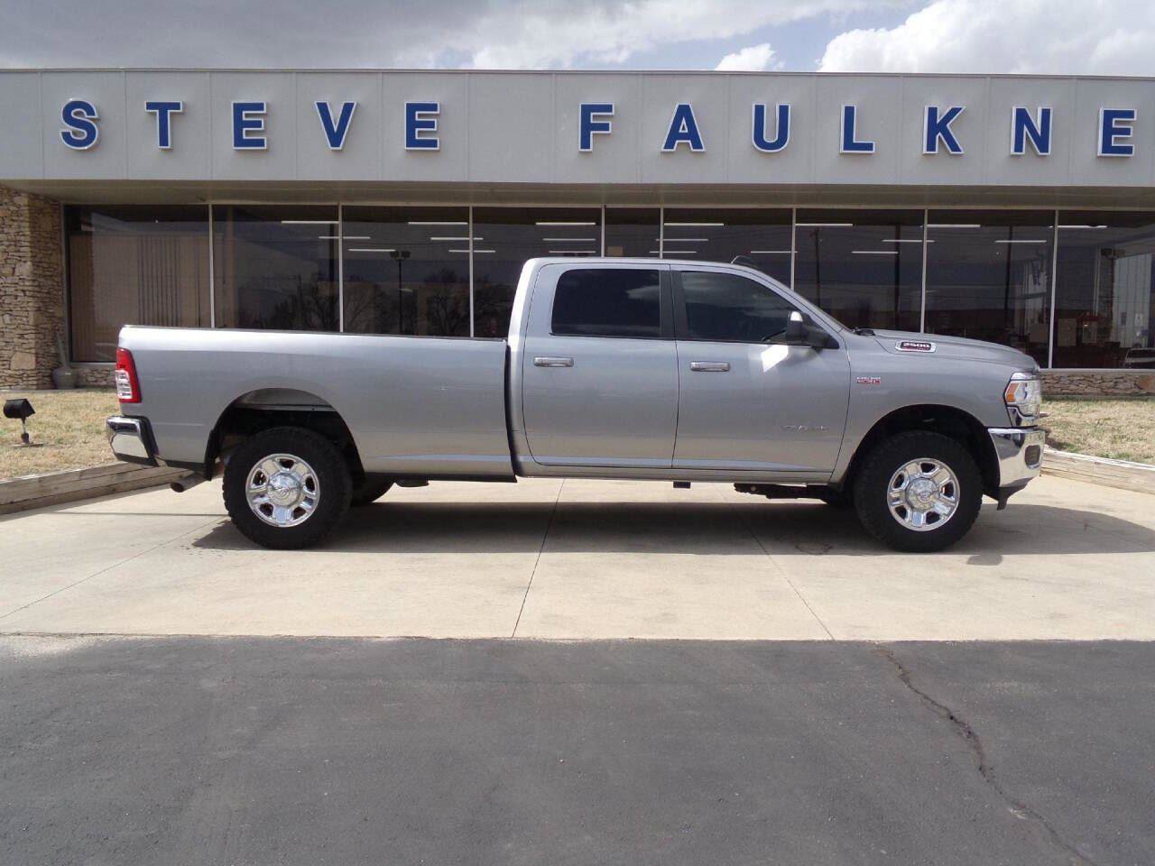 Used 2021 RAM 2500 Lone Star w/ Protection Group image 8