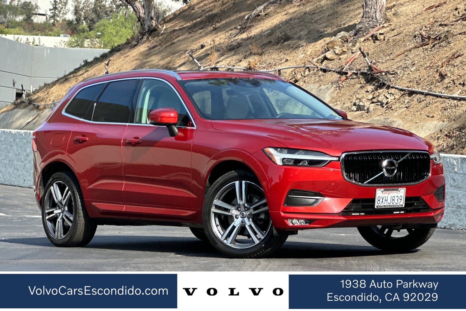 Used 2021 Volvo XC60 T5 Momentum w/ Premium Package