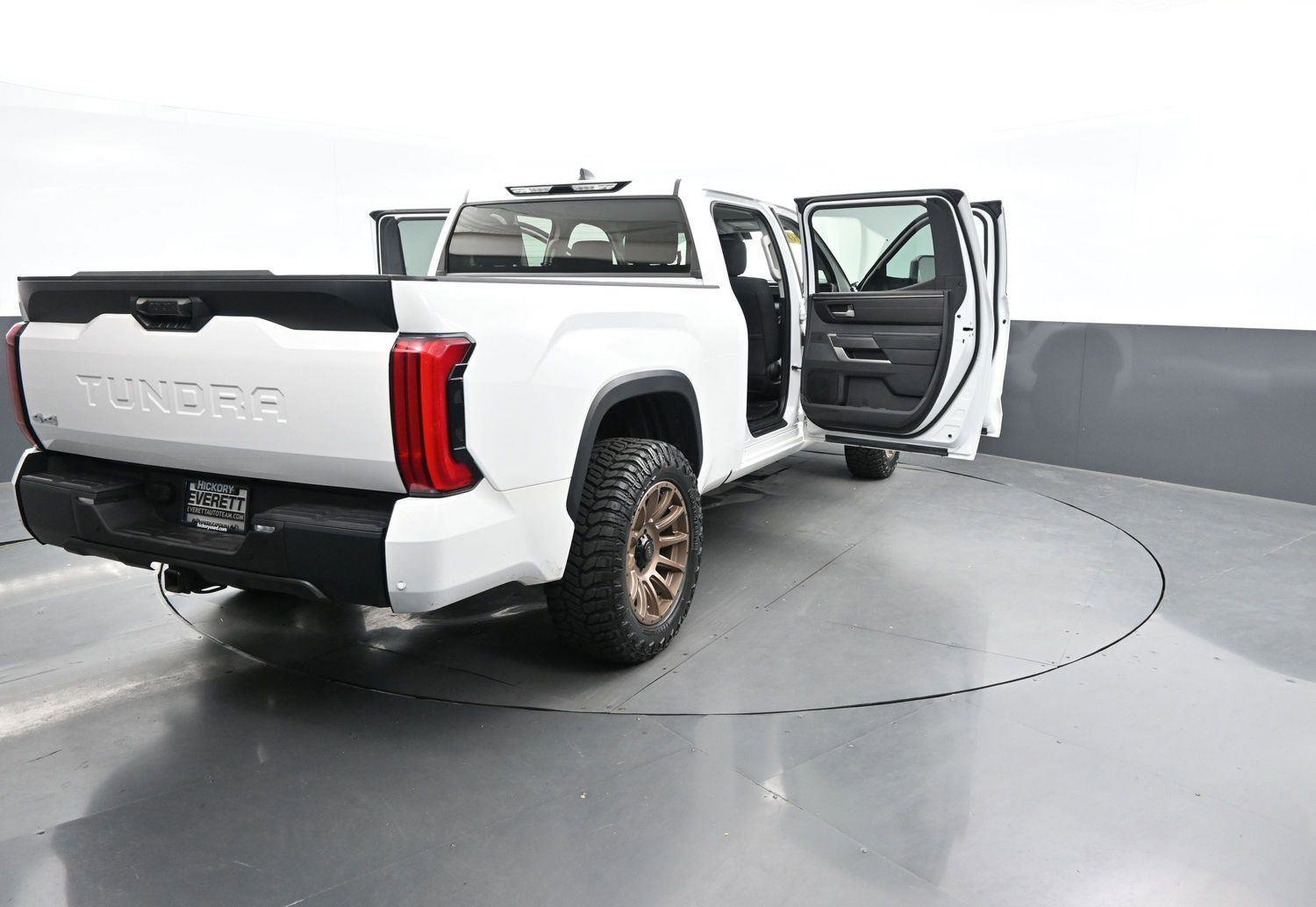Used 2022 Toyota Tundra SR5 image 41
