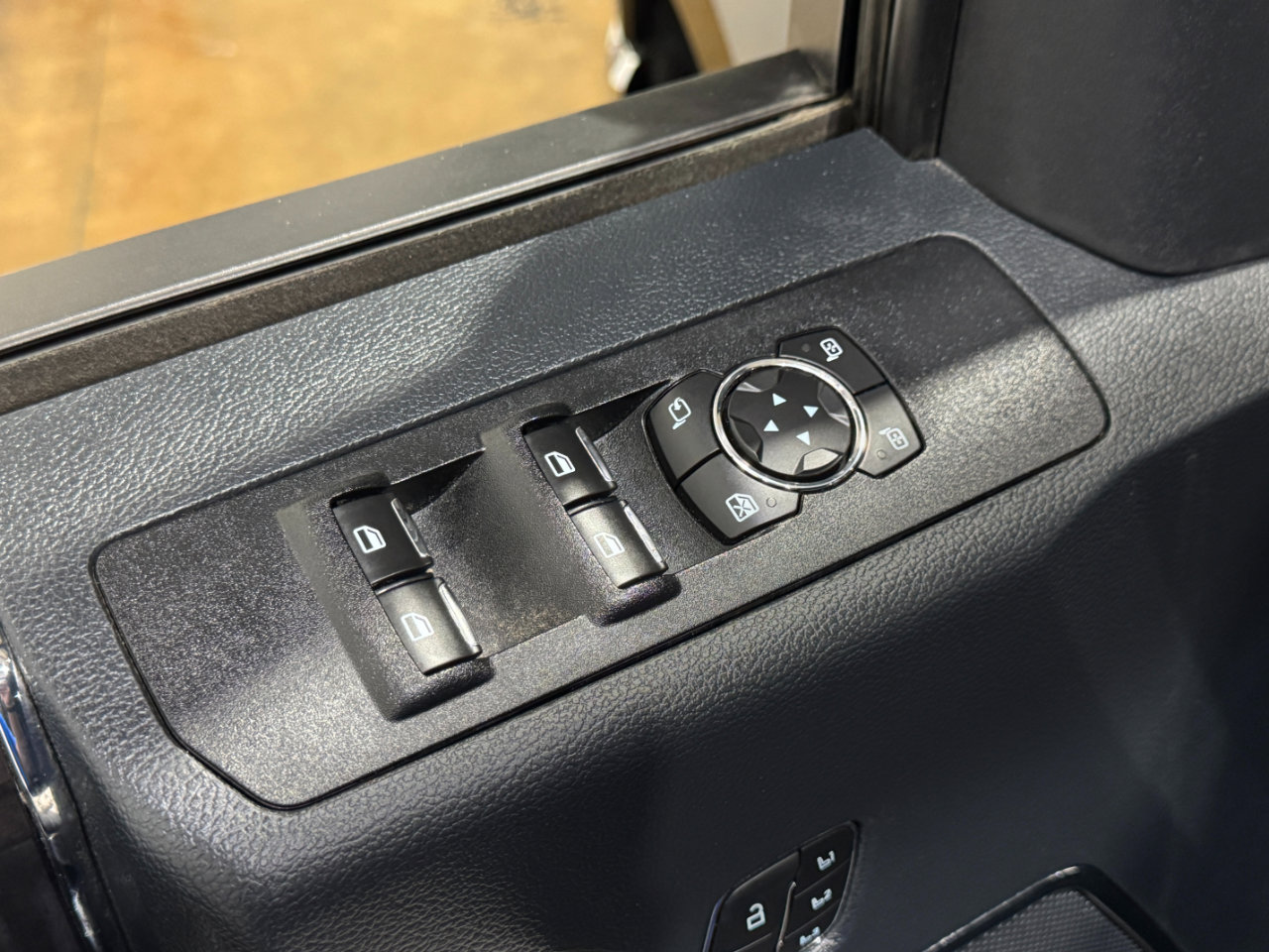 Used 2022 Ford F250 Lariat w/ Lariat Value Package image 31