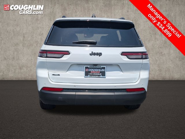 Used 2025 Jeep Grand Cherokee L Altitude AWD/4WD image 6
