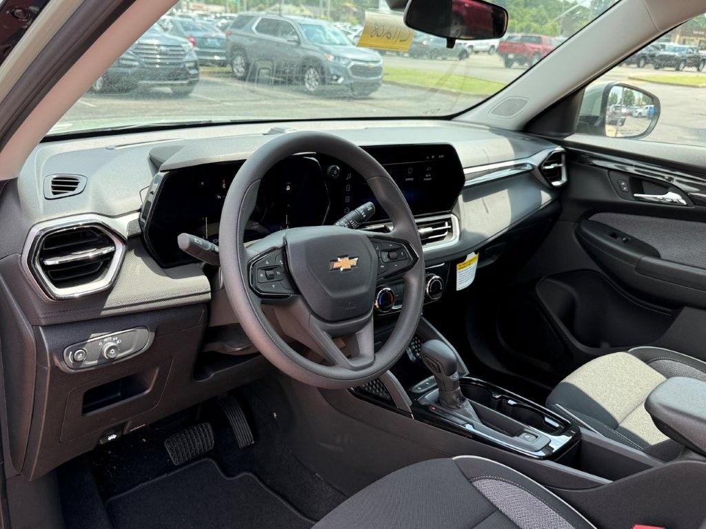 New 2026 Chevrolet TrailBlazer LT FWD image 10