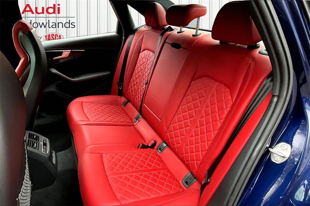 Used 2023 Audi S4 Premium Plus image 22