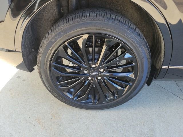 Used 2024 Lincoln Corsair Reserve w/ Equipment Group 201A image 19