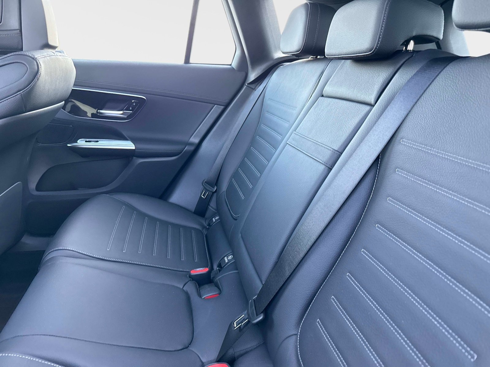 New 2026 Mercedes-Benz GLC 43 AMG 4MATIC image 13