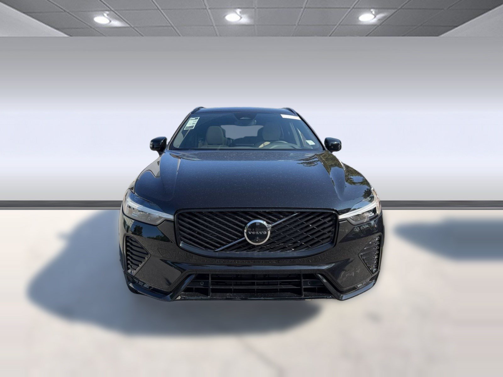 New 2026 Volvo XC60 B5 Plus w/ Protection Package Premier AWD/4WD image 6