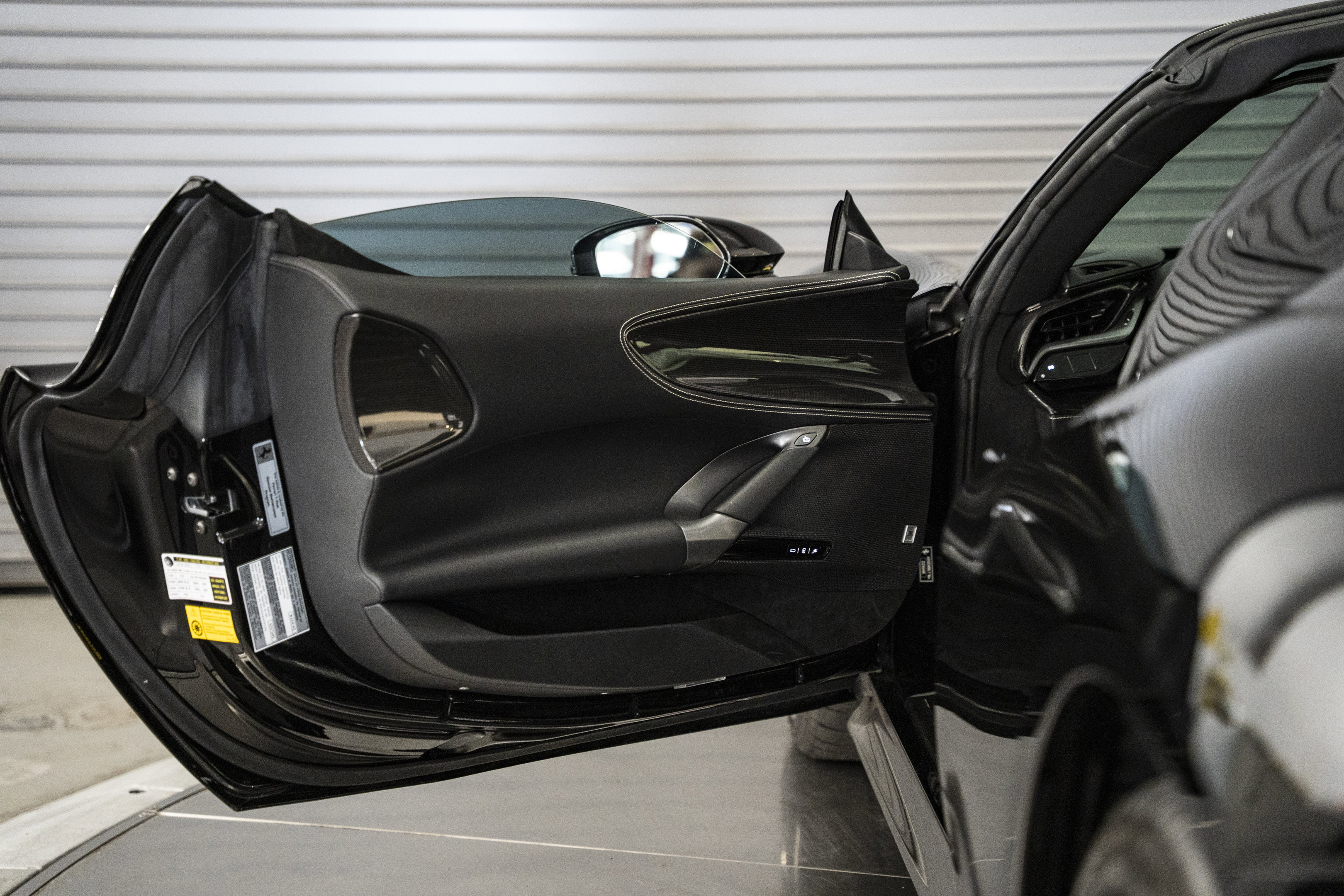 Certified 2024 Ferrari SF90 Spider image 33