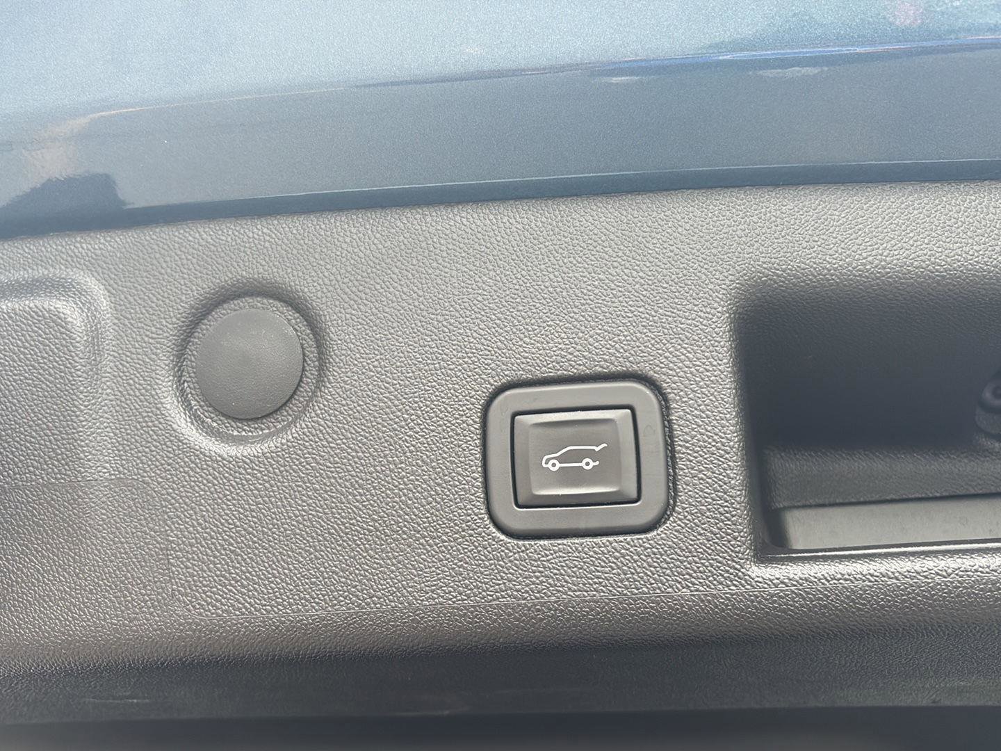 Used 2024 Chevrolet Equinox LT AWD/4WD image 8