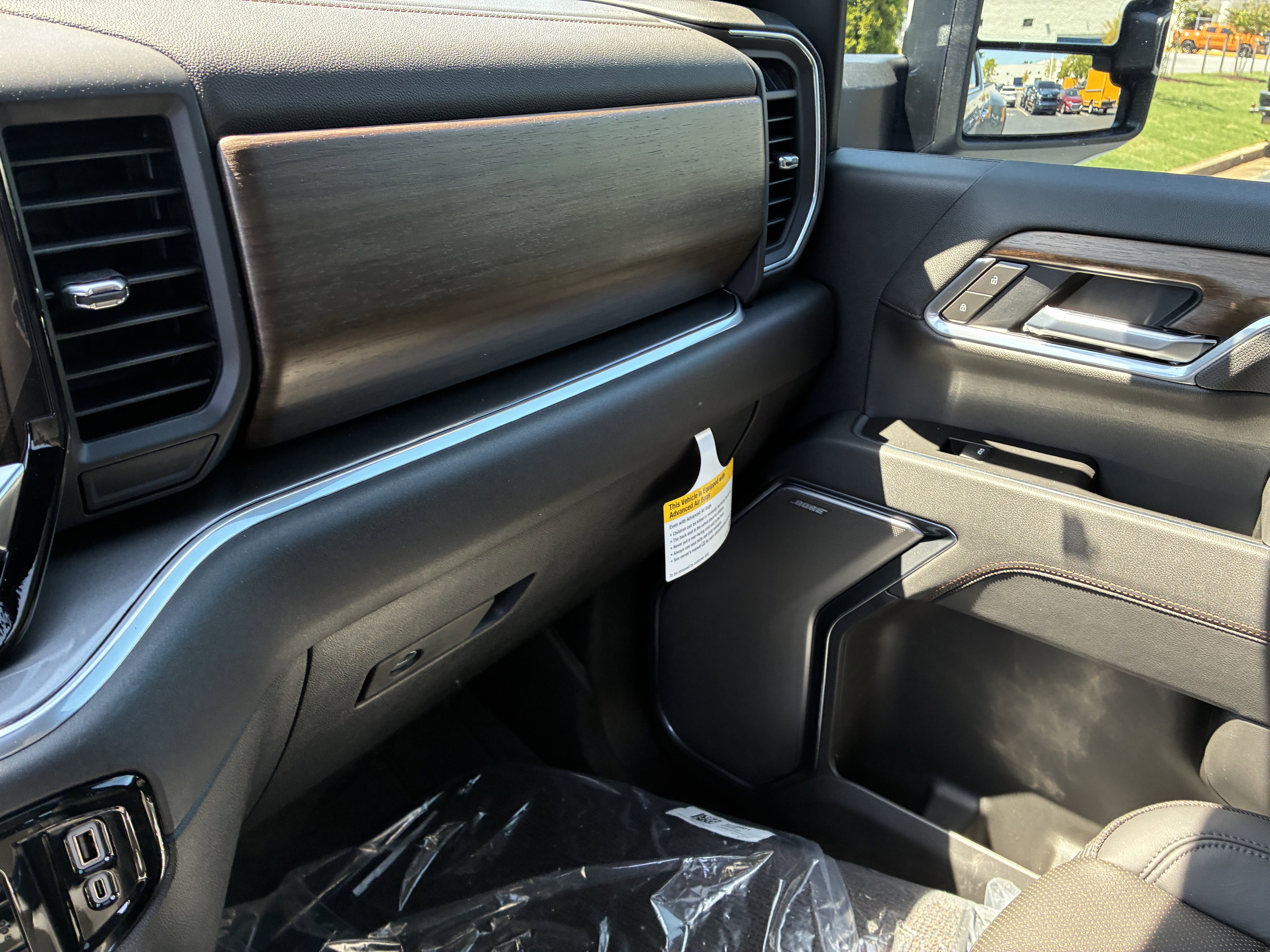 New 2026 Chevrolet Silverado 3500 High Country w/ High Country Premium Package AWD/4WD image 39