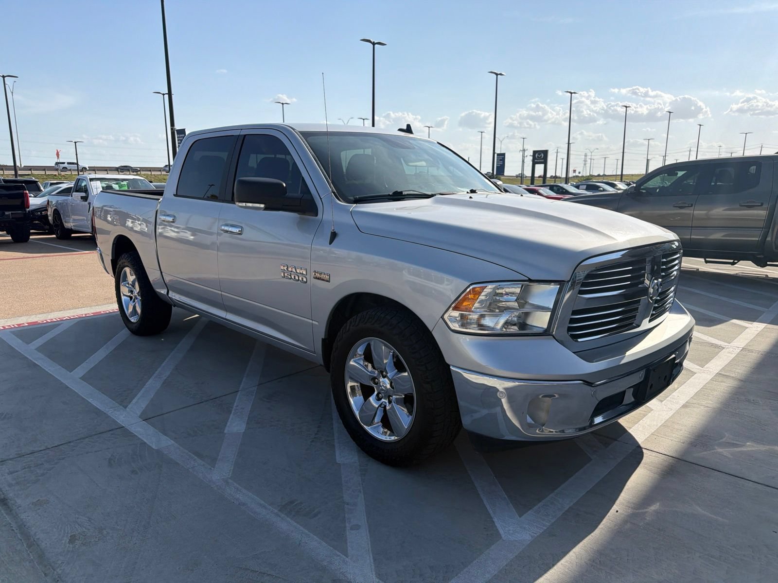 Used 2017 RAM 1500 Lone Star RWD image 3