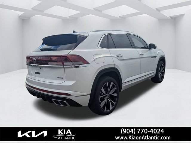 Used 2025 Volkswagen Atlas Cross Sport SEL Premium R-Line AWD/4WD image 3