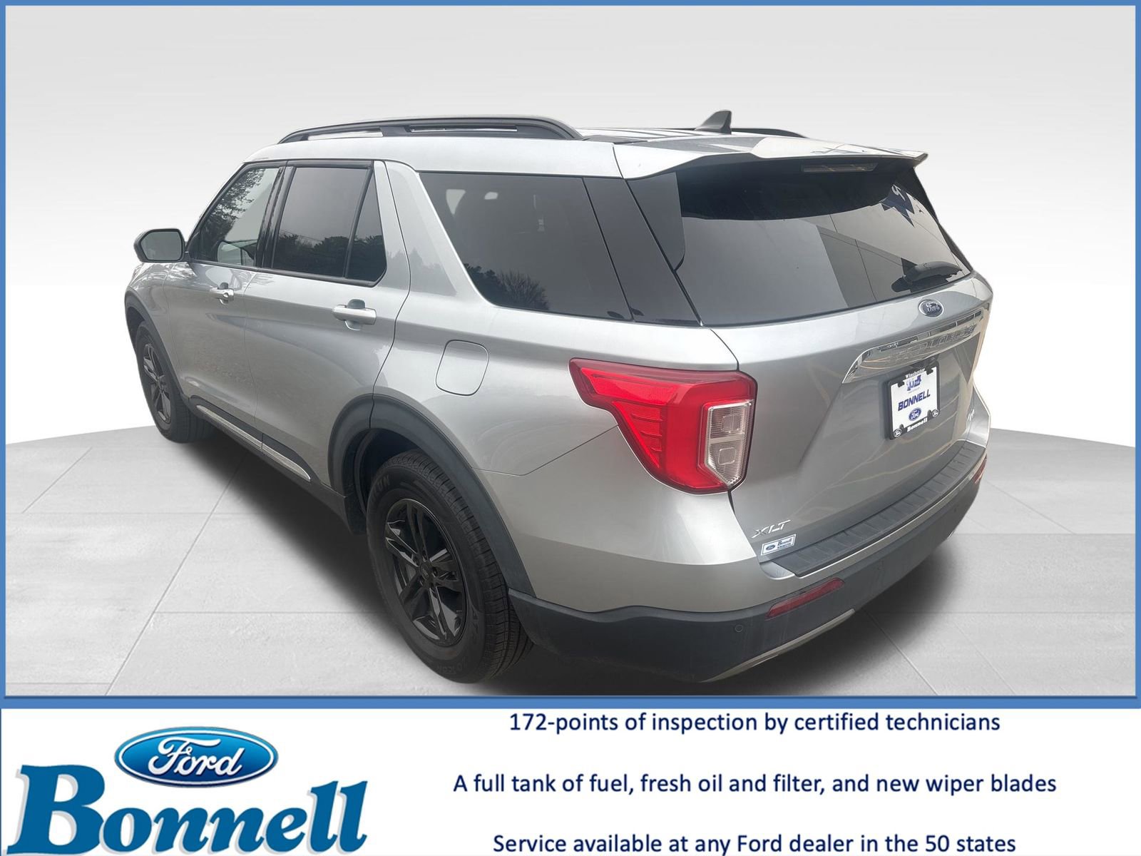 Certified 2022 Ford Explorer XLT w/ Equipment Group 202A image 3