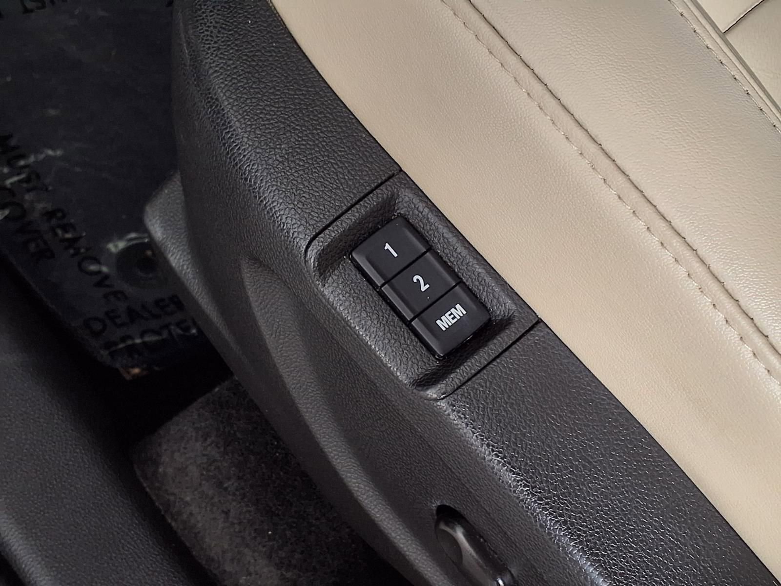 Used 2018 Buick Encore Premium FWD image 22