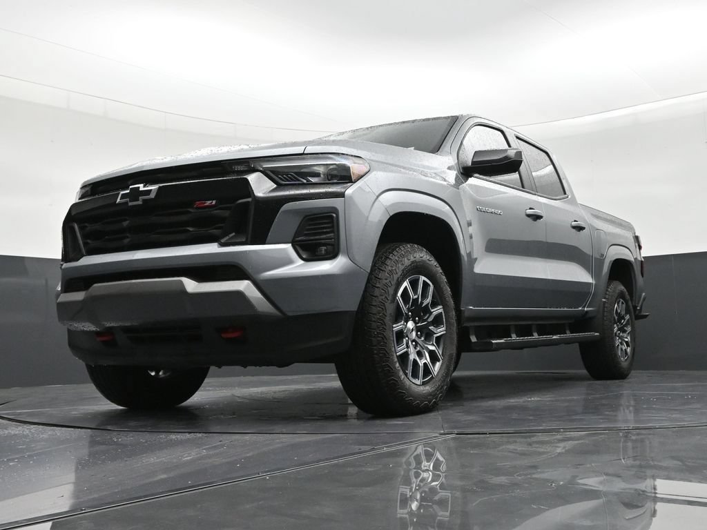Used 2025 Chevrolet Colorado Z71 AWD/4WD image 20