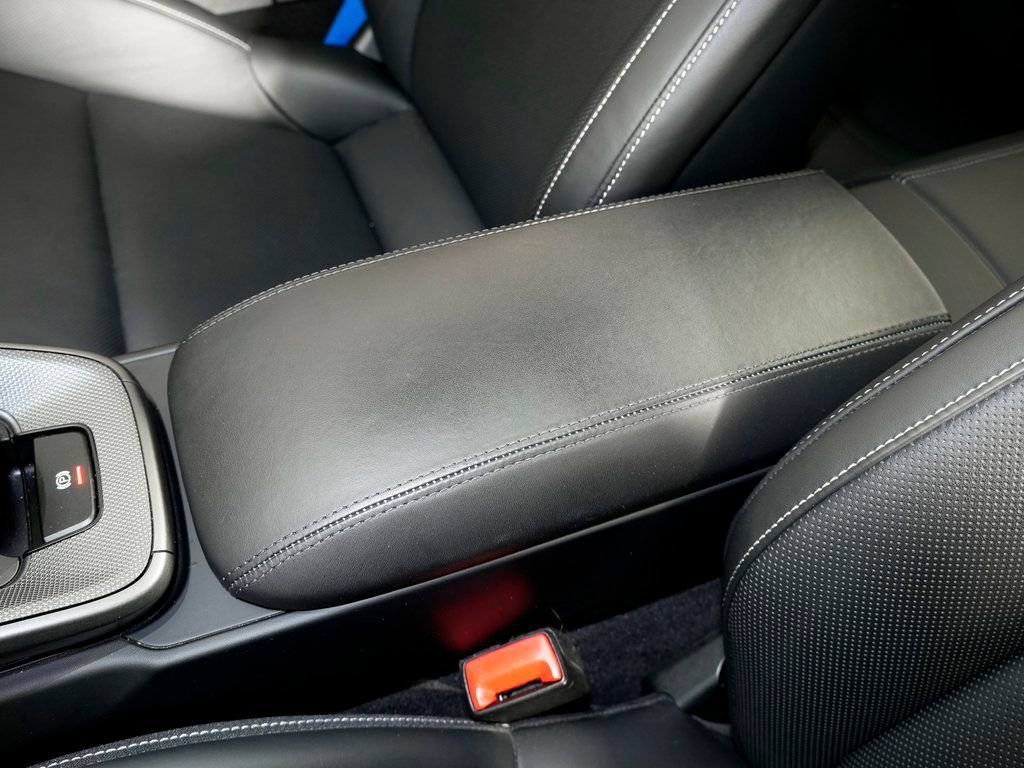 Certified 2024 Porsche 911 Carrera S image 32