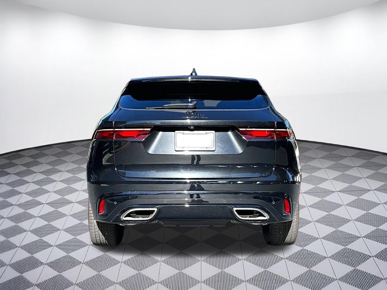 New 2025 Jaguar F-PACE R-Dynamic S AWD/4WD image 5