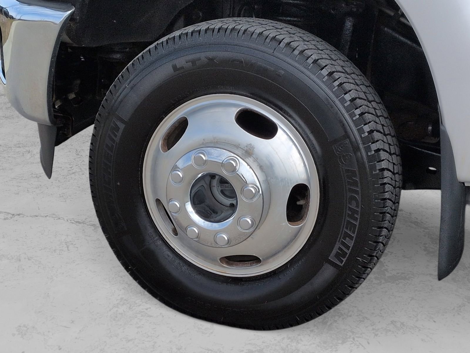 Used 2014 Ford F350 Lariat w/ Lariat Ultimate Package image 17