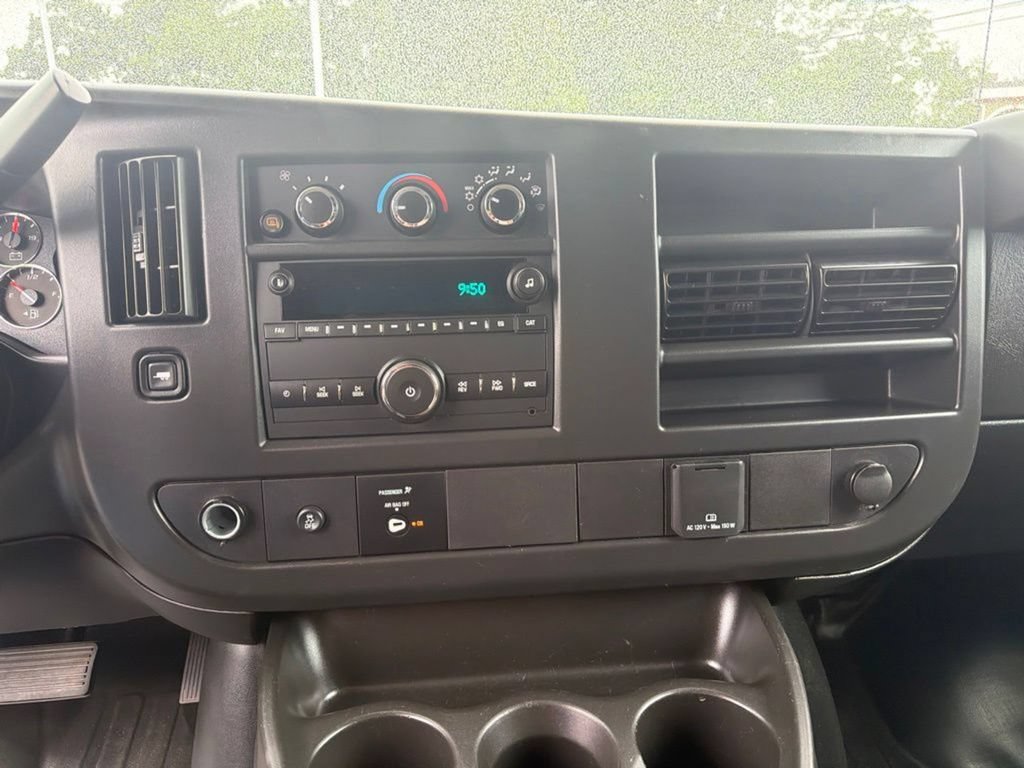 Used 2025 GMC Savana 2500 w/ Driver Convenience Package RWD image 24