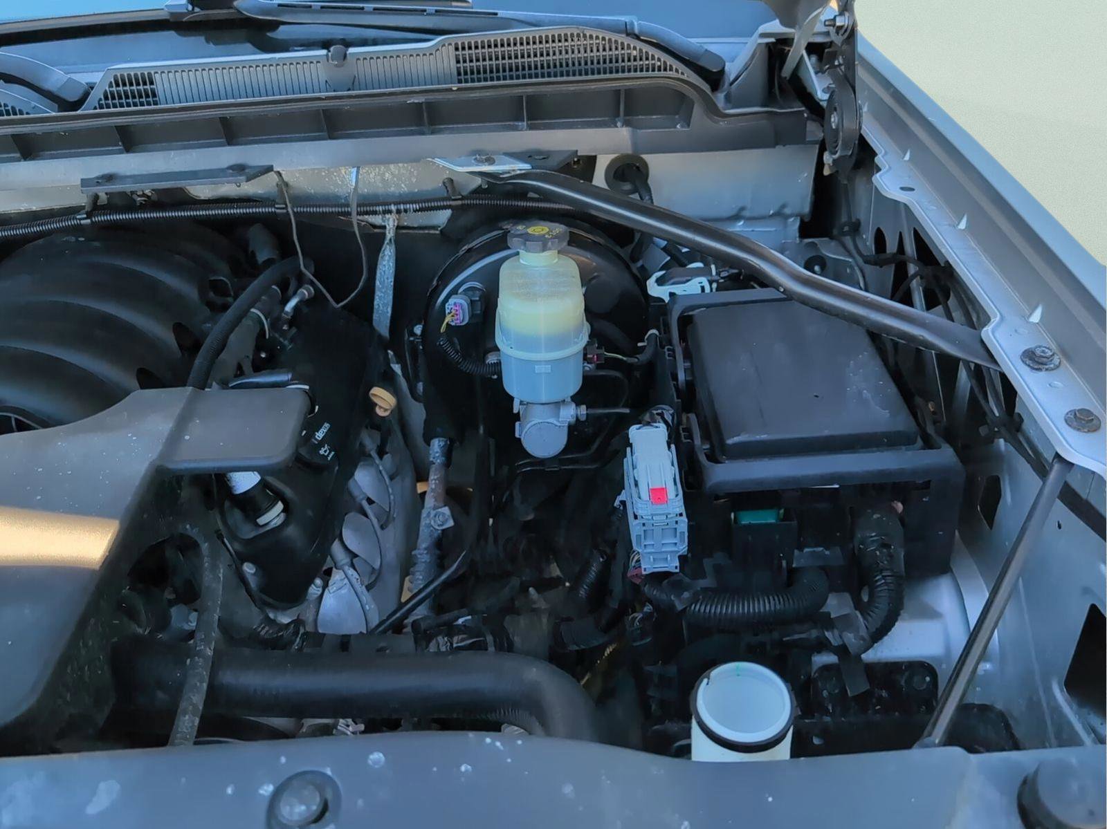 Used 2018 Chevrolet Silverado 1500 LT w/ All Star Edition image 37