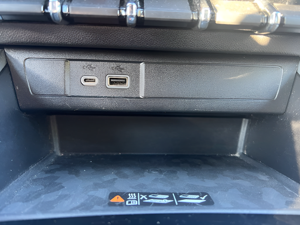 Used 2023 Chevrolet Colorado LT w/ LT Convenience Package III RWD image 29