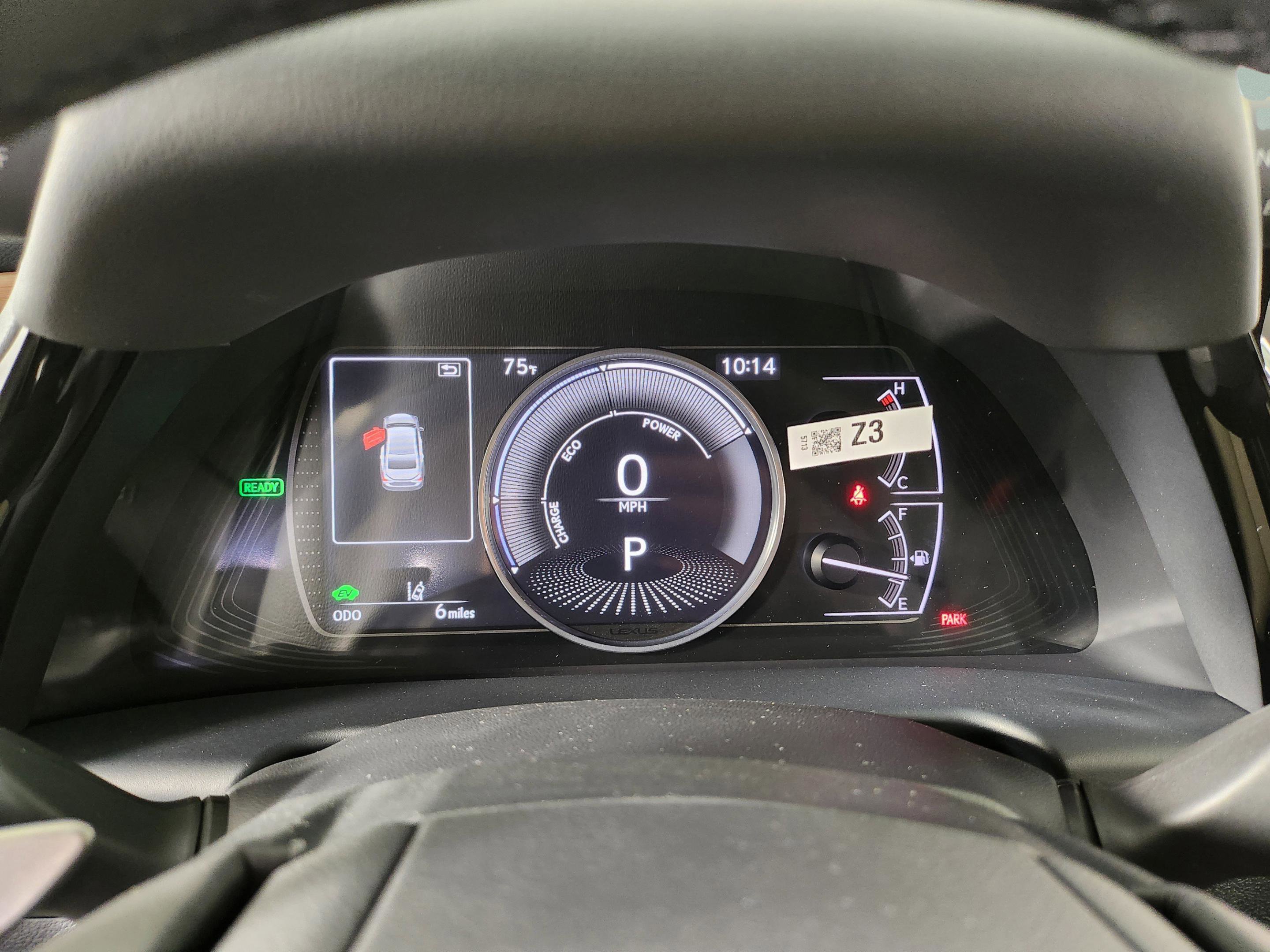 New 2025 Lexus ES 300h w/ Premium Package image 16