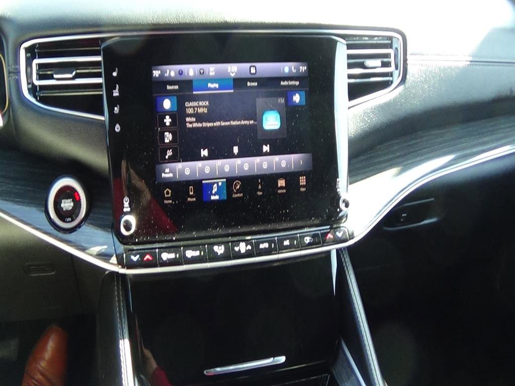 Used 2022 Jeep Wagoneer Series II image 25