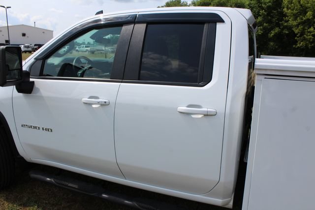 Used 2024 Chevrolet Silverado 2500 LT AWD/4WD image 15