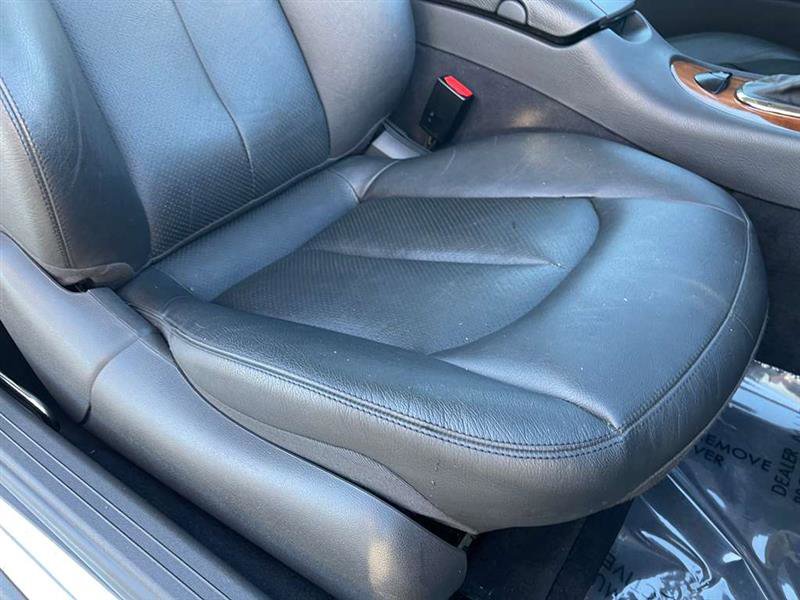 Used 2004 Mercedes-Benz CLK 320 image 44