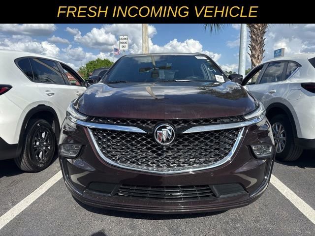 Used 2023 Buick Enclave Avenir w/ Avenir Technology Package image 2