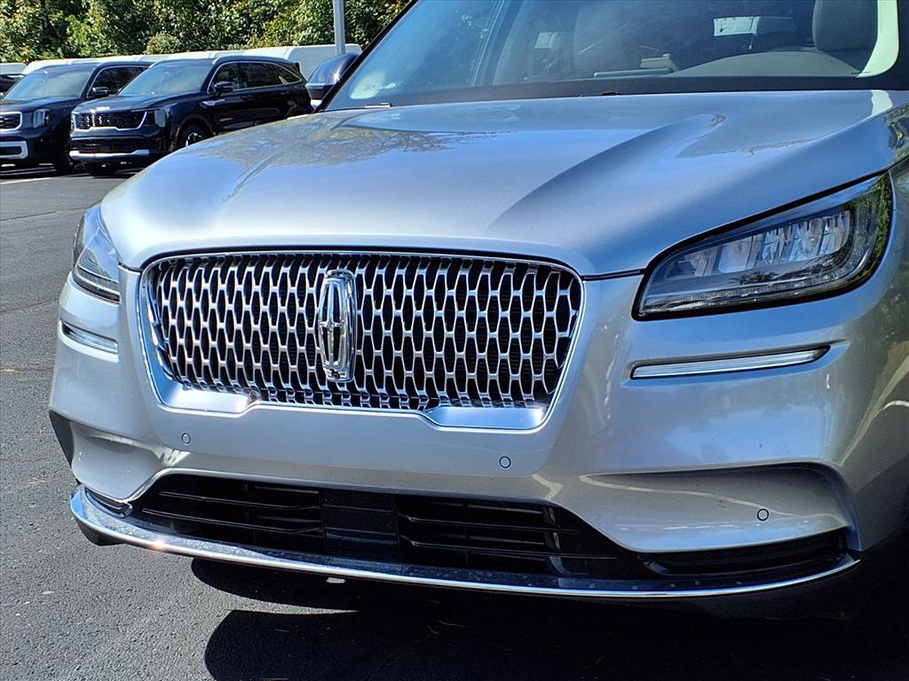 Certified 2022 Lincoln Corsair Reserve w/ Equipment Group 201A image 22