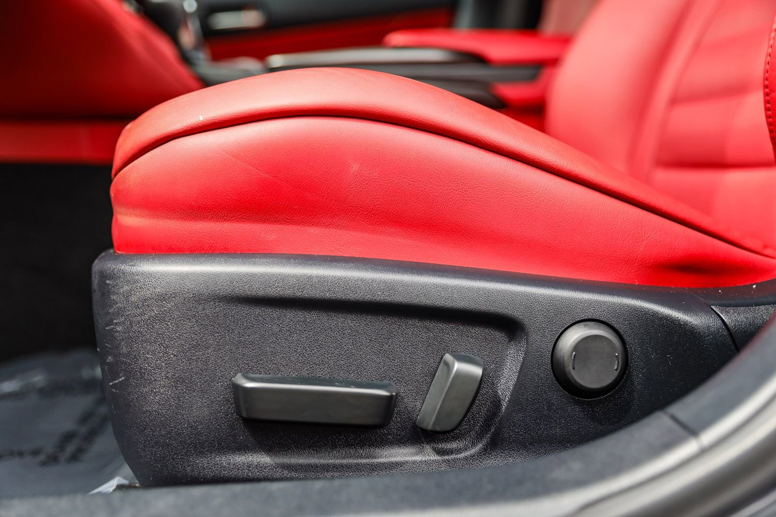 Used 2023 Lexus IS 350 F Sport w/ Accessory Package image 20