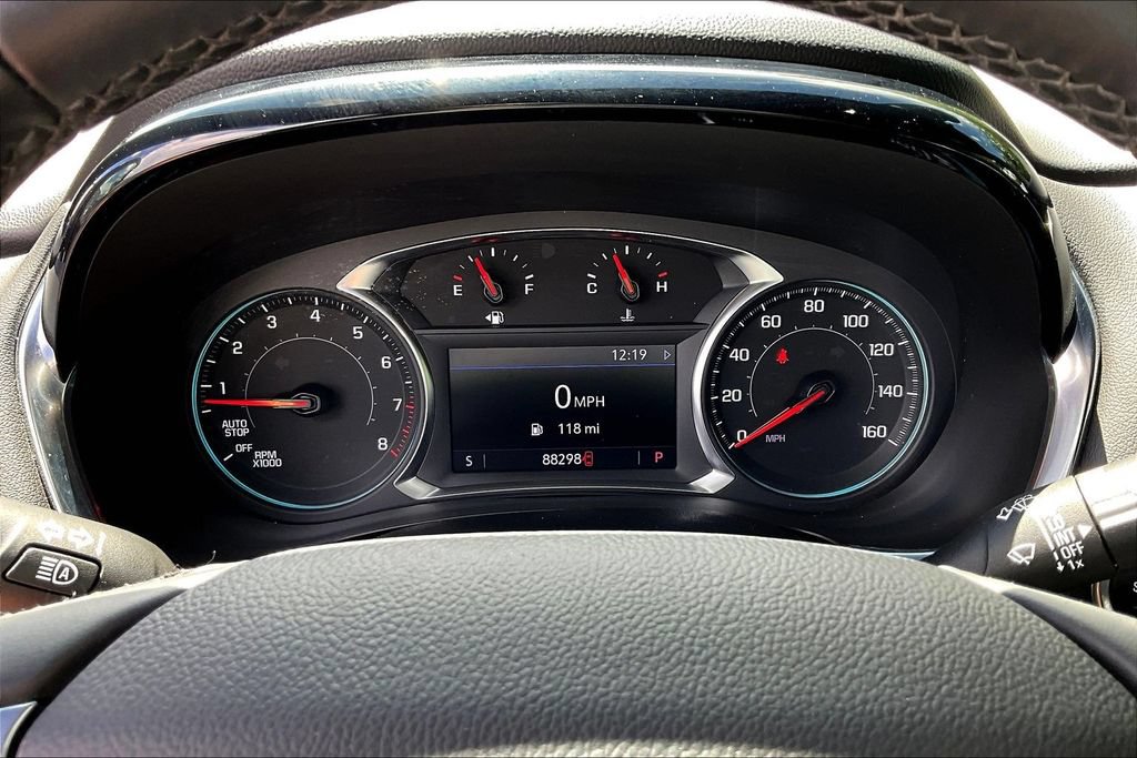 Used 2023 Chevrolet Traverse LT AWD/4WD image 15