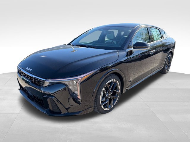 New 2027 Kia K4 GT-Line FWD image 3