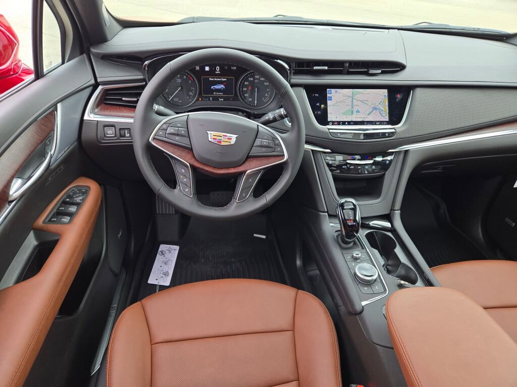 New 2026 Cadillac XT5 Premium Luxury w/ Driver Assist Package AWD/4WD image 17