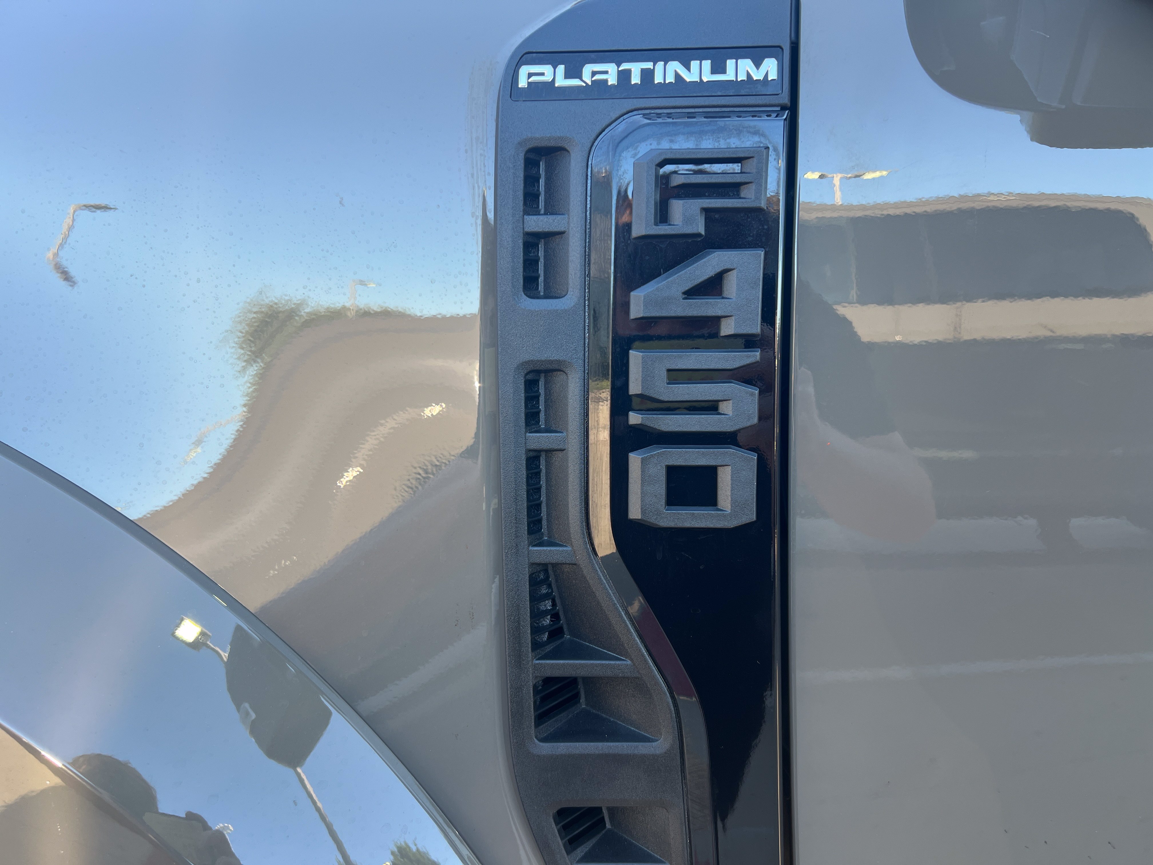 Used 2026 Ford F450 Platinum w/ Platinum Plus Package AWD/4WD image 37