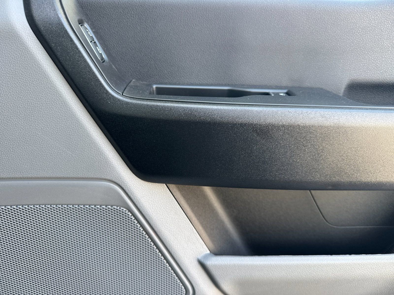 New 2025 Ford F550 4x4 Regular Cab Super Duty image 16