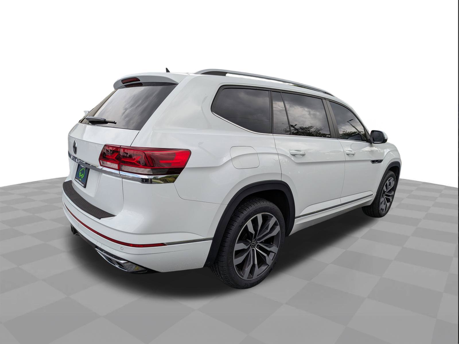 Used 2021 Volkswagen Atlas SEL R-Line FWD image 4