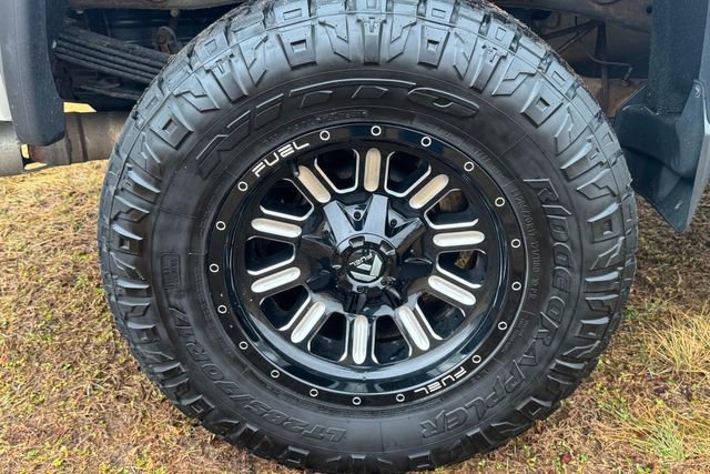 Used 2017 GMC Sierra 2500 SLE w/ SLE Preferred Package image 17