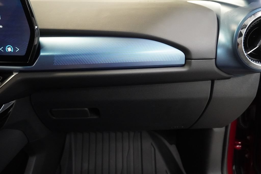 New 2026 Chevrolet Equinox EV LT w/ LPO, Blackout Package FWD image 38