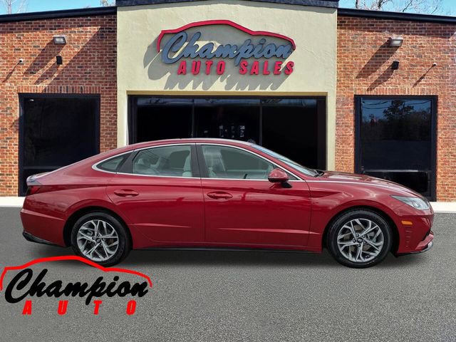 Used 2023 Hyundai Sonata SEL FWD image 3