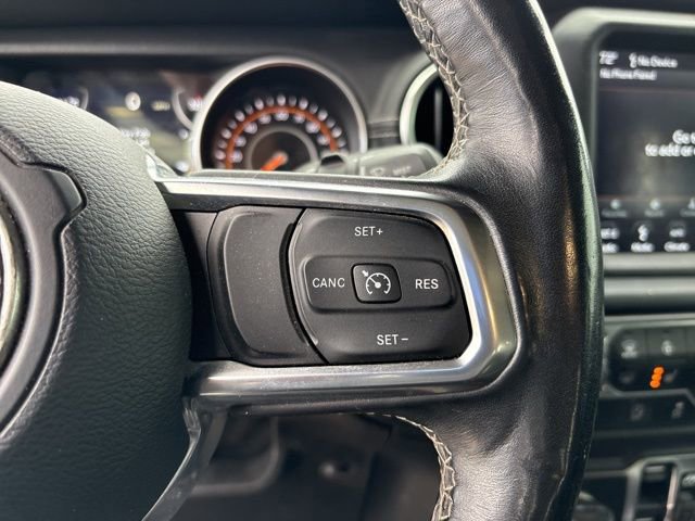 Used 2019 Jeep Wrangler Unlimited Sahara w/ Uconnect 4C Nav & Sound Group image 12